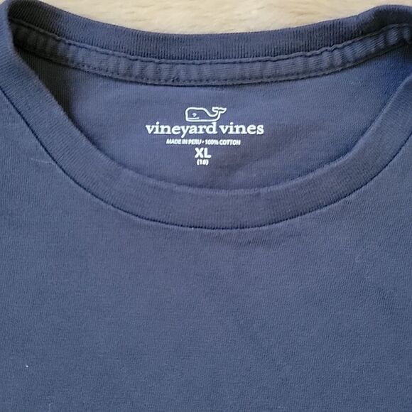 VINEYARD VINES NAVY BLUE LONG-SLEEVE VINTAGE WHALE POCKET T-SHIRT, SIZE XL - Picture 4 of 7